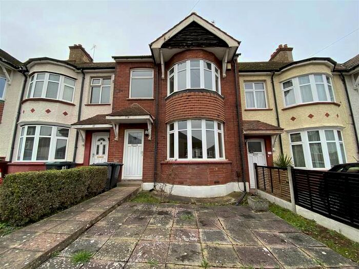 3 Bedroom House To Rent In Lamorna Avenue, Gravesend, DA12