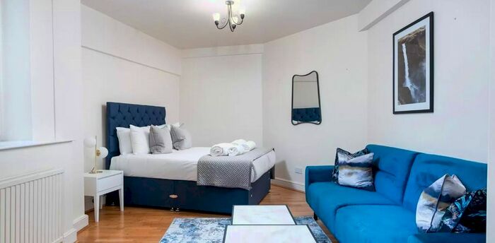 Studio To Rent In Chelsea Cloisters (), Sloane Avenue, London, SW3