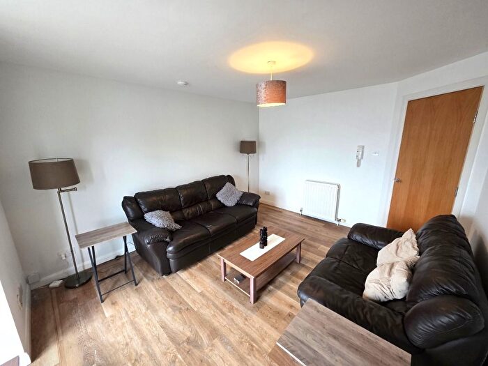 2 Bedroom Flat To Rent In Bannermill Place, City Centre, Aberdeen, AB24