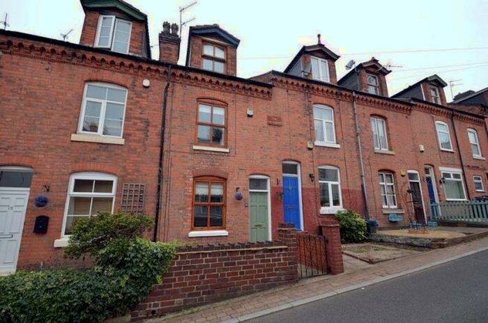 3 Bedroom Town House To Rent In Spring Hill, Erdington, B24