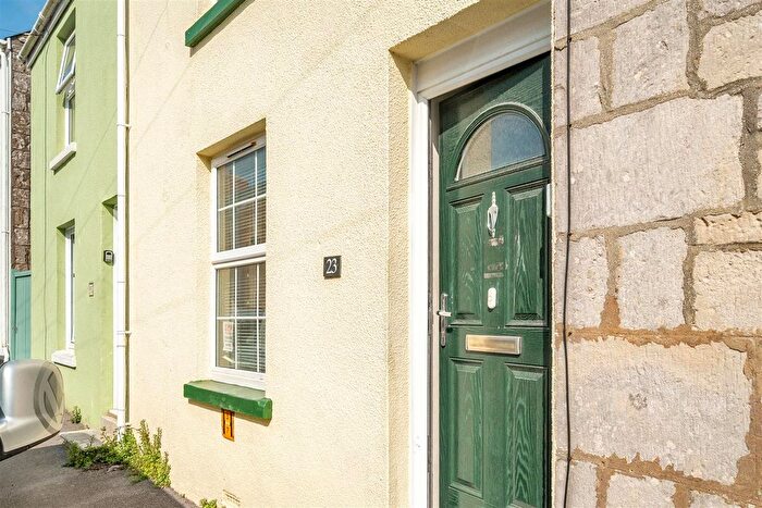 2 Bedroom Terraced House For Sale In New Street, Portland, DT5