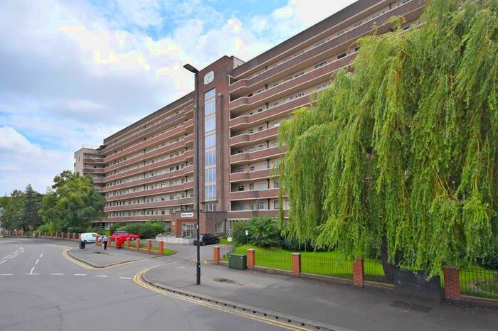 3 Bedroom Flat To Rent In Bradfield Road, Hillsborough, Sheffield, S6