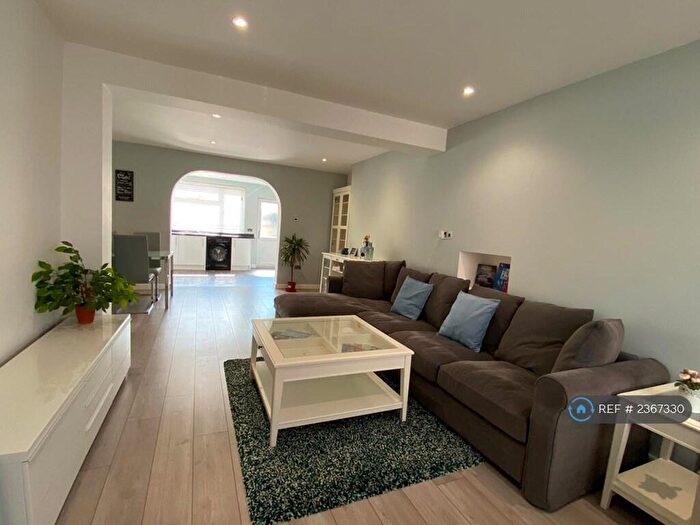 3 Bedroom Terraced House To Rent In Berwick Road, London, E16