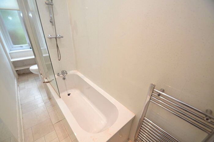 1 Bedroom Flat For Sale In Edgemont Street, Shawlands, Glasgow, G41