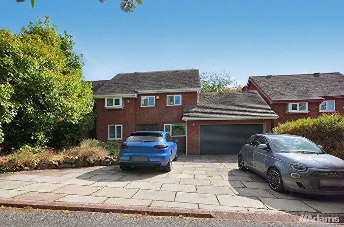 6 Bedroom Detached House For Sale In Lodge Lane, Halton Village, WA7