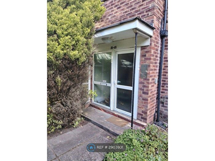 1 Bedroom Flat To Rent In Wardle Court, Sale, M33