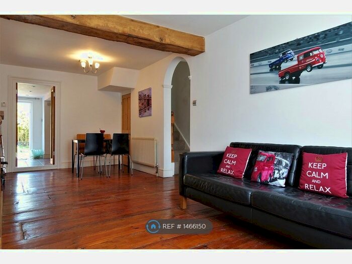 2 Bedroom Terraced House To Rent In Pelton Road, London, SE10