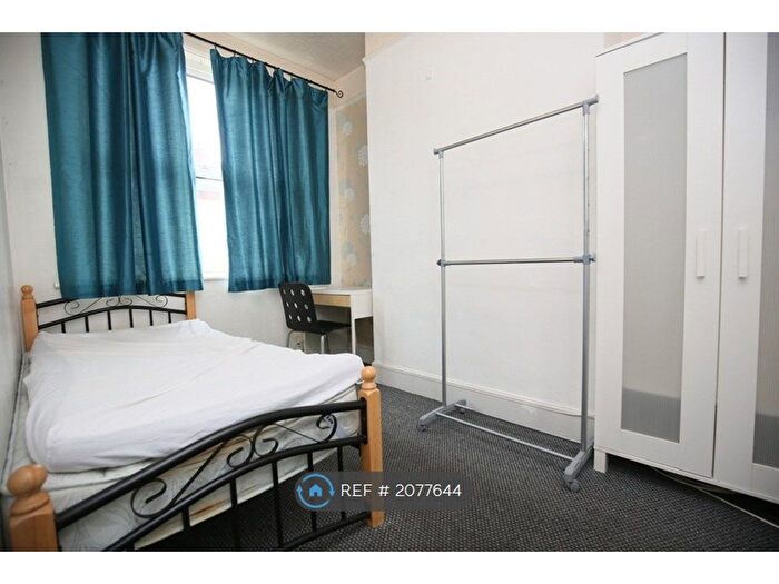 3 Bedroom Terraced House To Rent In Humber Avenue, Coventry, CV1