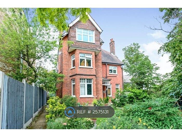 2 Bedroom Flat To Rent In Burnt Ash Lane, Bromley, BR1