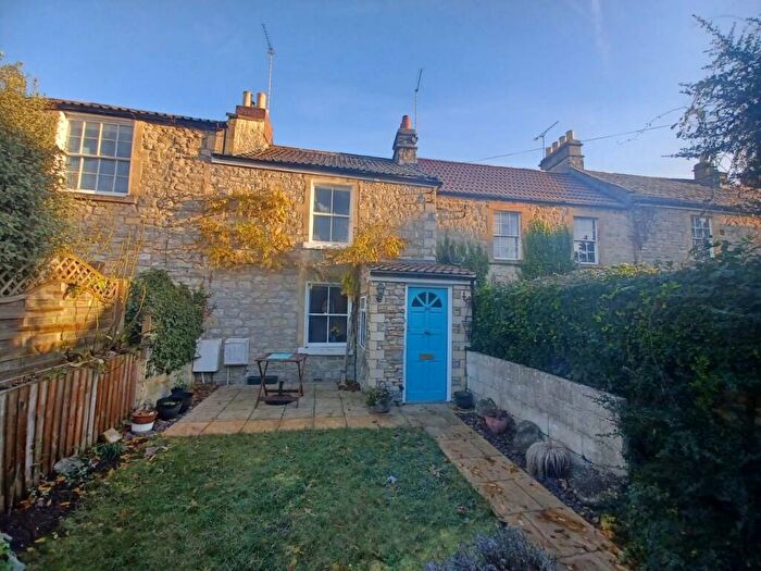 2 Bedroom Cottage To Rent In High Street, Weston, BA1