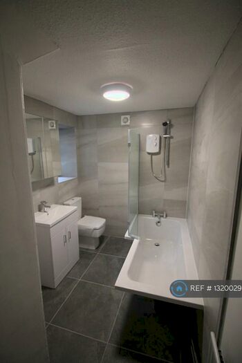 1 Bedroom Flat To Rent In Veldon, Liverpool, L36