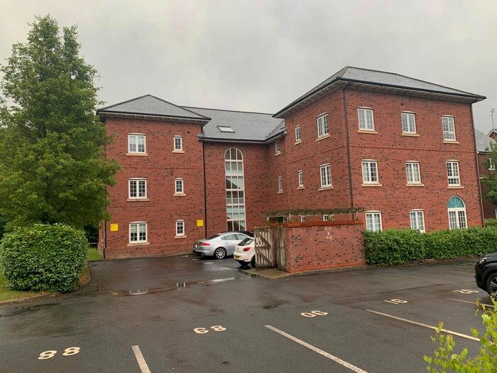 1 Bedroom Flat To Rent In Langcliffe Place, Radcliffe, Manchester, M26
