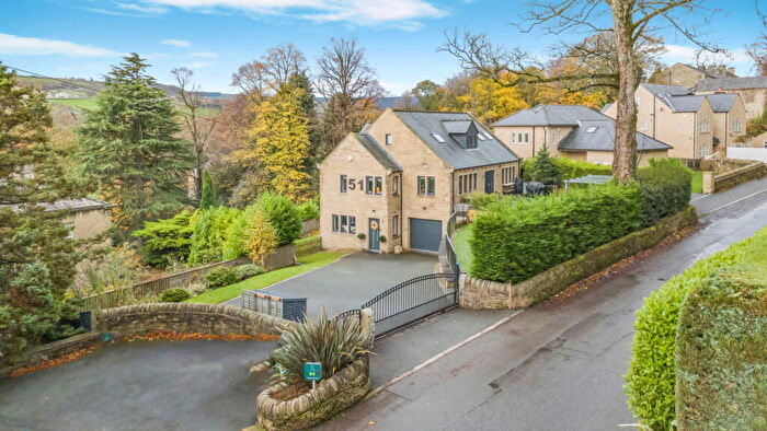 5 Bedroom Detached House For Sale In Binns Lane, Holmfirth, HD9