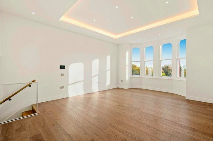 2 Bedroom Flat To Rent In Elie Saab Residences, Bayswater Road, London, Westminster, W2