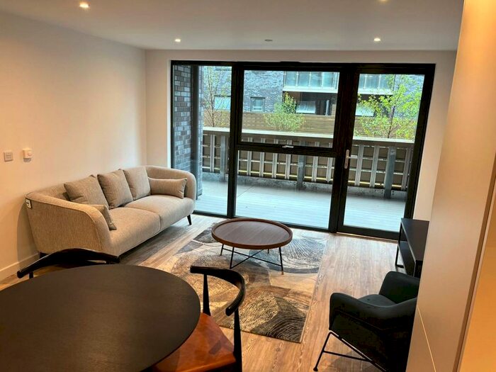 2 Bedroom Apartment To Rent In Potato Wharf, Manchester, M3