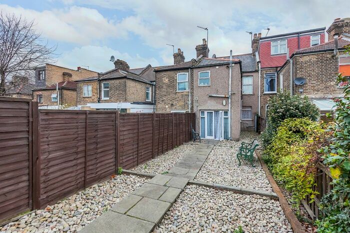 1 Bedroom Flat To Rent In Capworth Street, London, E10