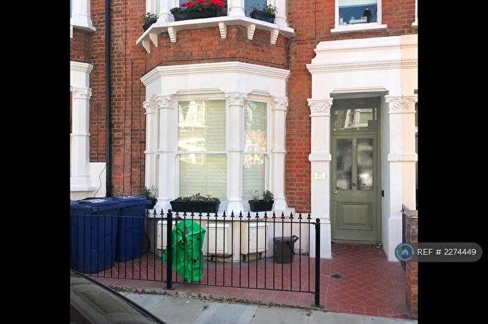 2 Bedroom Flat To Rent In Witherington Road, London, N5