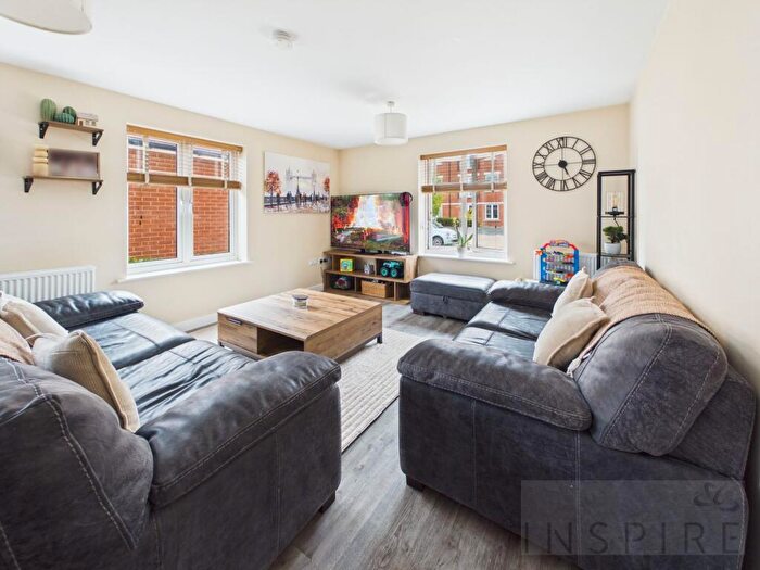 2 Bedroom Flat For Sale In Holton House, Killick Close, Crawley, RH10