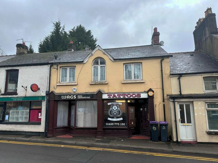 1 Bedroom Flat To Rent In Station Street, Abersychan, Pontypool, NP4