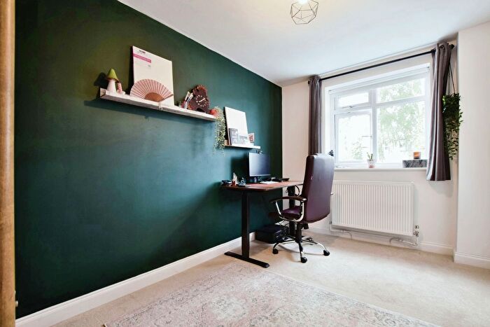 3 Bedroom End Of Terrace House For Sale In Priory Street, Bowdon, Altrincham, WA14