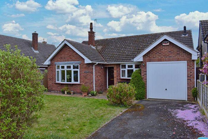 2 Bedroom Detached Bungalow For Sale In Main Street, South Muskham, NG23