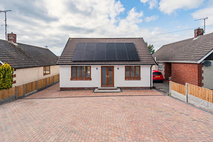 3 Bedroom Detached House For Sale In Fforddisa, Prestatyn, LL19
