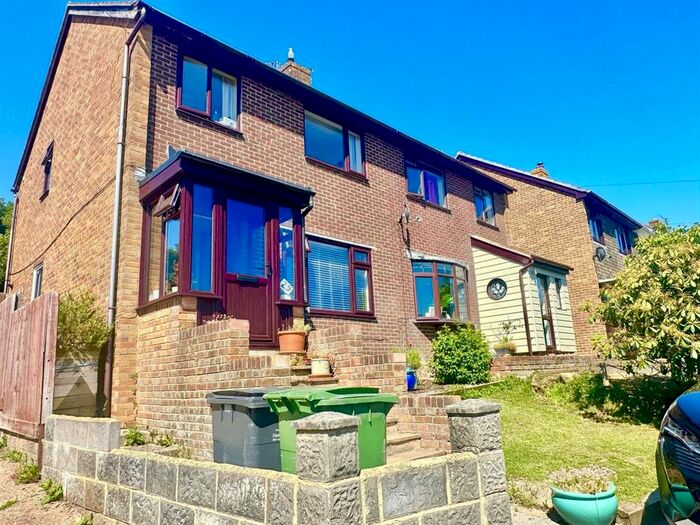 3 Bedroom Semi Detached House For Sale In Fairstone Close, Hastings, TN35