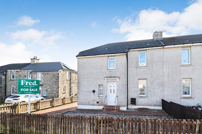 3 Bedroom Semi-Detached House For Sale In Bon Accord Crescent, Shotts, ML7