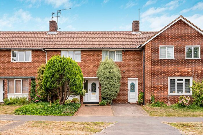 3 Bedroom Terraced House For Sale In Heronswood Road, Welwyn Garden City, Hertfordshire, AL7