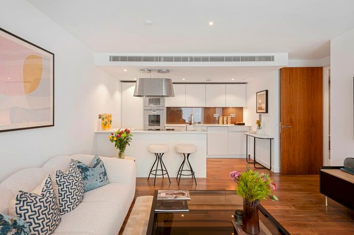 3 Bedroom Flat For Sale In Bolsover Street, London, London, London, W1W