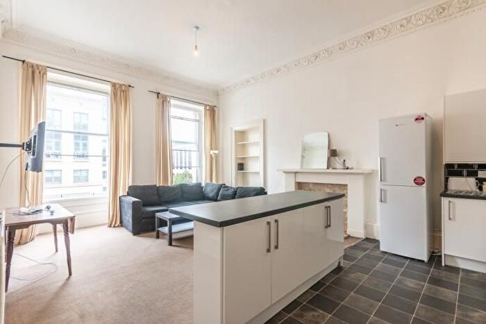5 Bedroom Flat To Rent In Lothian Road, Edinburgh, EH1