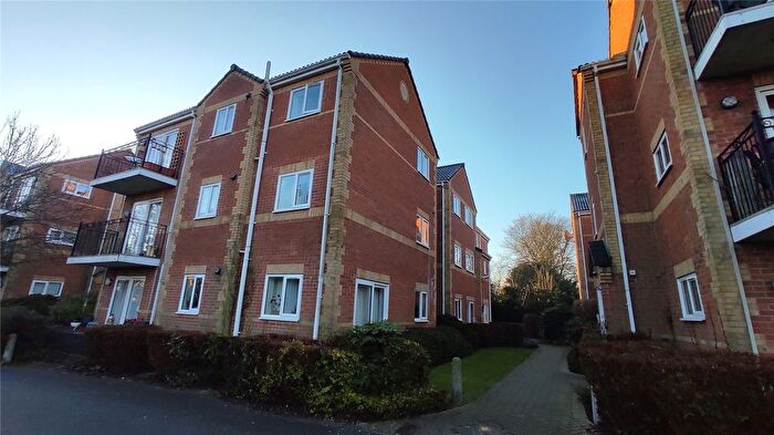 2 Bedroom Flat To Rent In Oaklands, Peterborough, Cambridgeshire, PE1