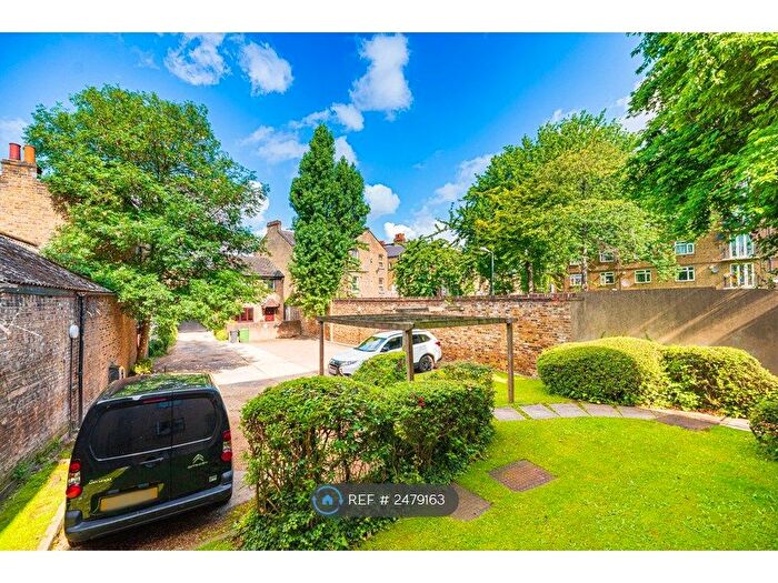 1 Bedroom Flat To Rent In Clapham Road, London, SW9