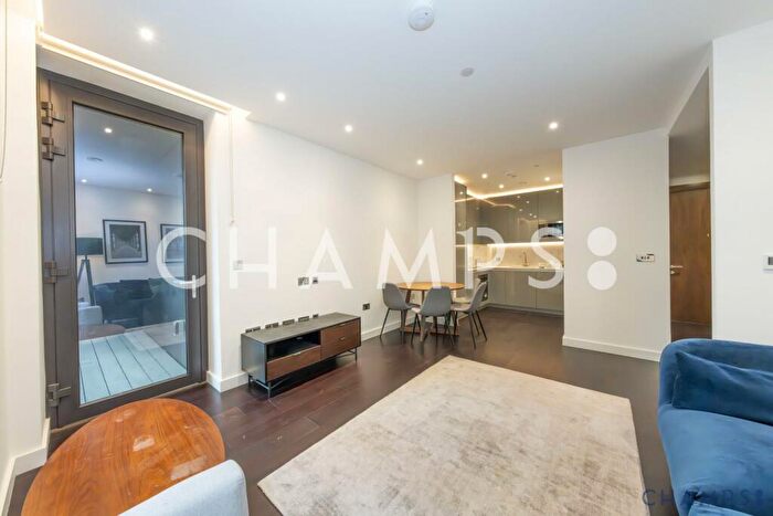1 Bedroom Flat To Rent In Madeira Tower, The Residence, Nine Elms, SW11