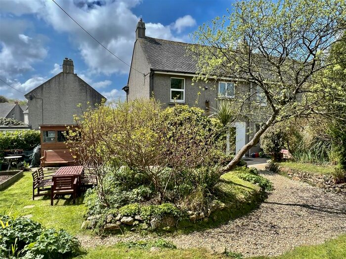 4 Bedroom Semi-Detached House For Sale In Hendra Close, Stithians, Truro, TR3