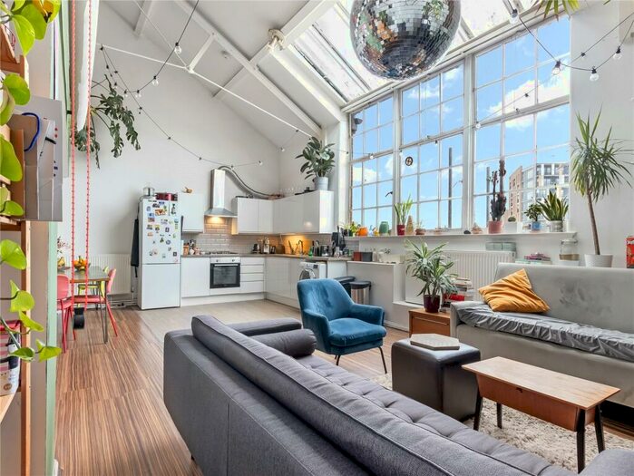 4 Bedroom Apartment To Rent In Academy Apartments, Institute Place, E8