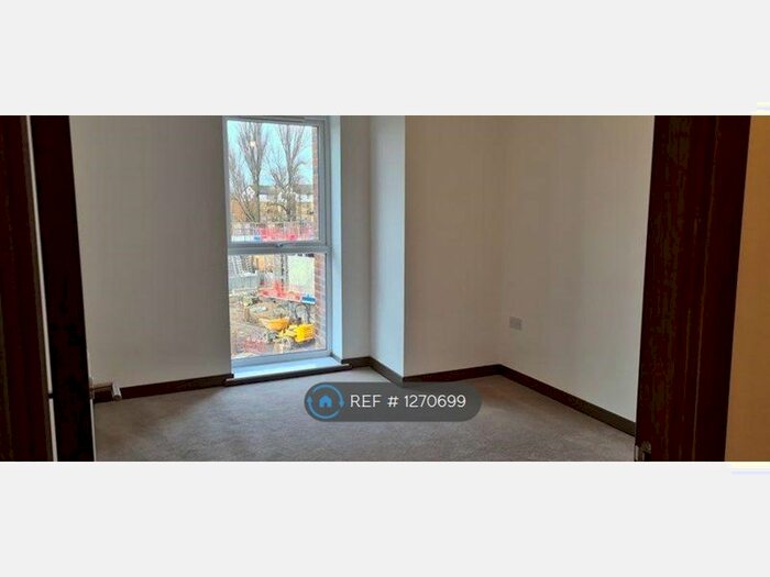 2 Bedroom Flat To Rent In East Station Road, Fletton Quays, Peterborough PE2