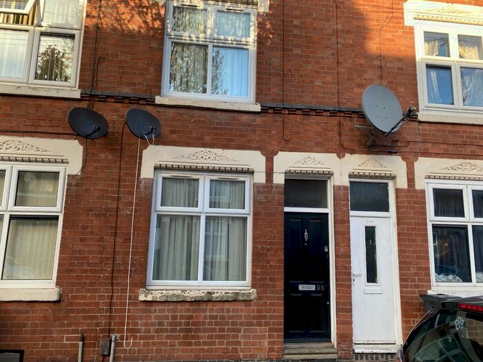 2 Bedroom Terraced House To Rent In Earl Howe Street, Leicester, LE2