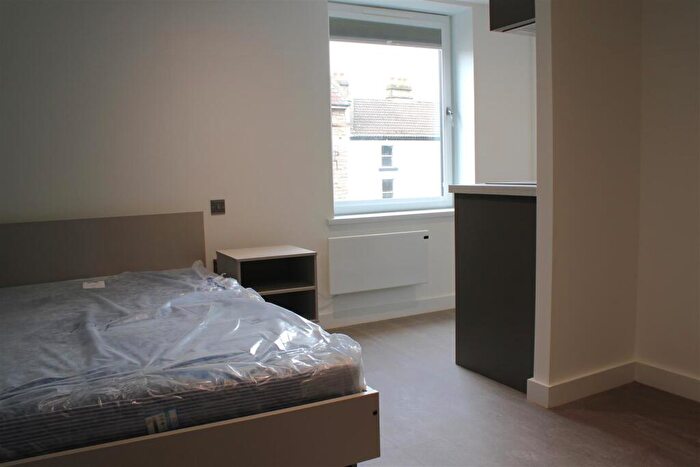 Flat To Rent In The Wheel House, Lower Bristol Road, Bath, BA2