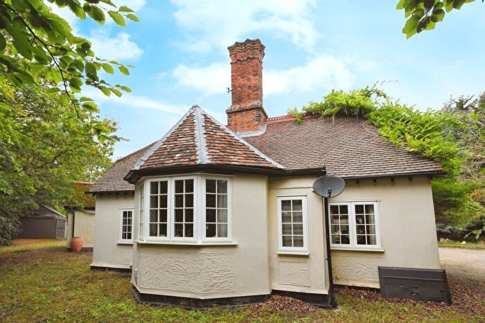 2 Bedroom Detached Bungalow For Sale In Hedingham Road, Gosfield, Halstead, CO9