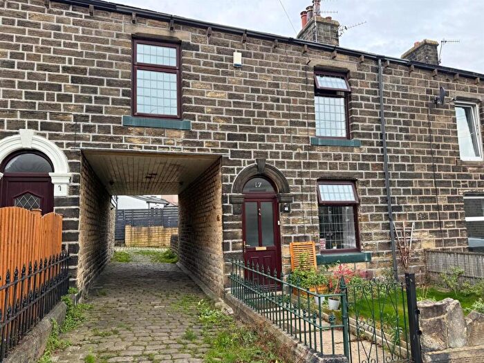 2 Bedroom Terraced House To Rent In South View Terrace, Silsden, BD20