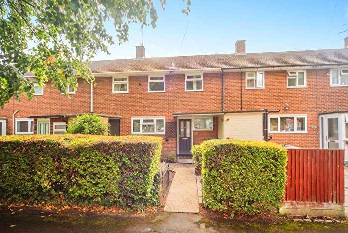 3 Bedroom Terraced House For Sale In Porlock Road, Southampton, Hampshire, SO16