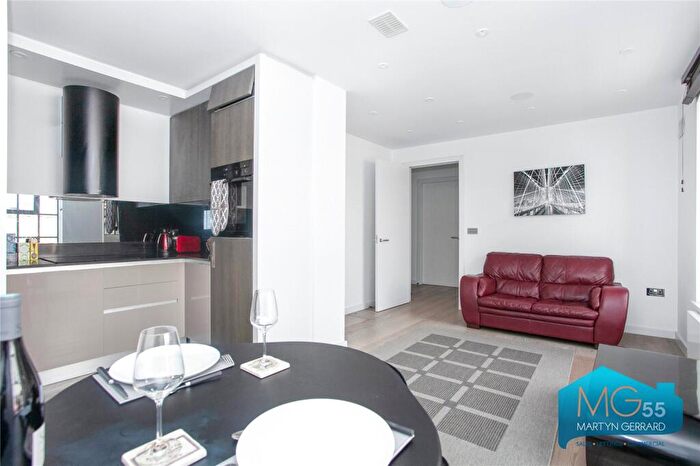 1 Bedroom Apartment For Sale In Fortess Road, Kentish Town, London, NW5