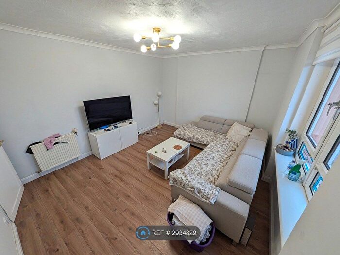 2 Bedroom Flat To Rent In Irongray St, Glasgow, G31
