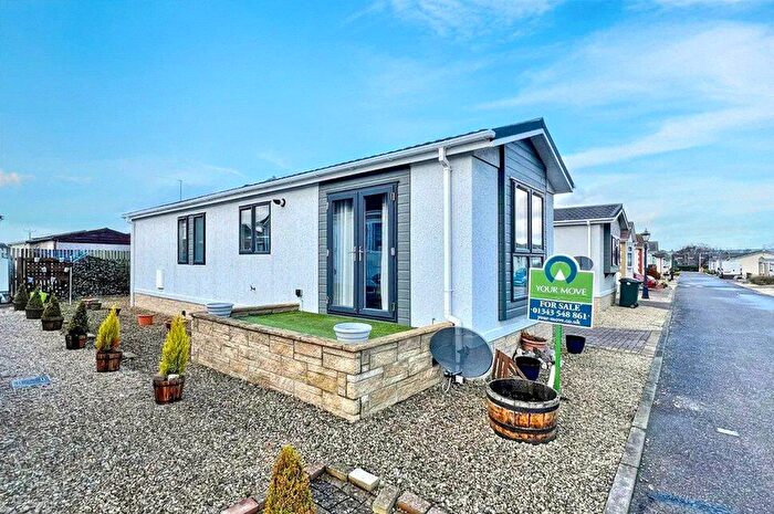 2 Bedroom Bungalow For Sale In Ashgrove Park, Elgin, Moray, IV30
