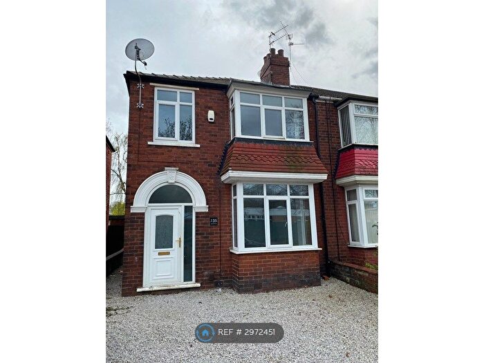 3 Bedroom Semi-detached House To Rent In Littlemoor Lane, Doncaster, DN4