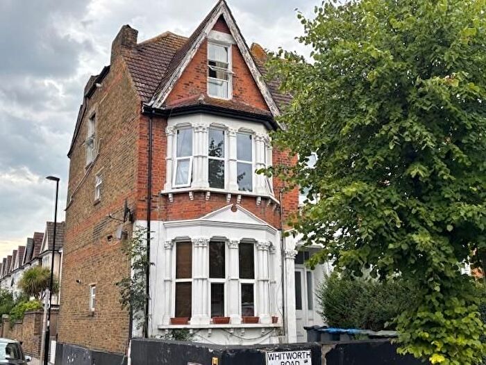 1 Bedroom Flat To Rent In Whitworth Road, South Norwood, SE25
