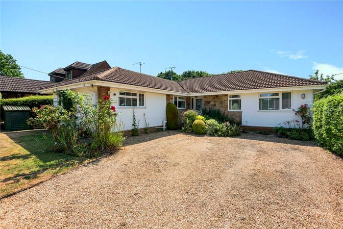 5 Bedroom Bungalow For Sale In Hazel Road, Ash Green, Surrey, GU12