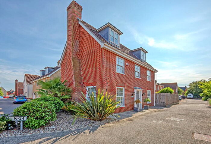 5 Bedroom Detached House For Sale In Curtis Way, Kesgrave, IP5