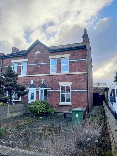 2 Bedroom Semi-Detached House To Rent In Bispham Road, Southport, PR9